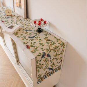 Orioles in Jacquard Rice 33-180cm Elegant Geometric Jacquard Table Runner with Tassels - Modern Dining & Coffee Table Decor by Elosung